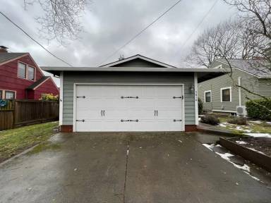 Main picture of 5614 NE 34th Ave