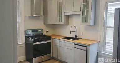 Main picture of 6 Gilbert Ave