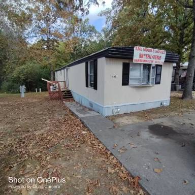 Main picture of Swan Lake Mobile Home Community
