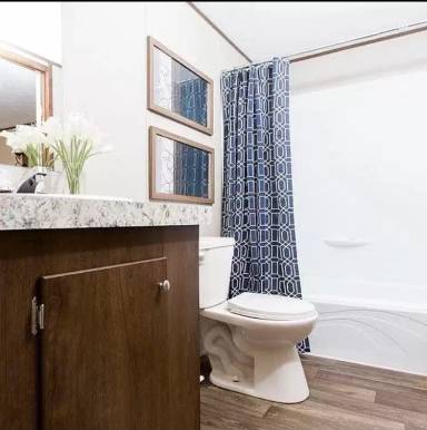 Main picture of 720 Forrest Ave