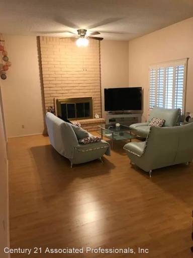 Main picture of 1802 Mountain Shadow Dr