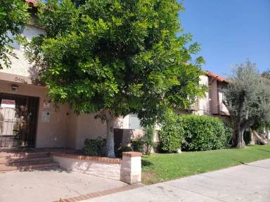 Main picture of 5461 Kester Ave