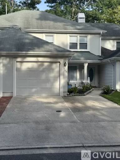 Main picture of 303 Esplanade Pl