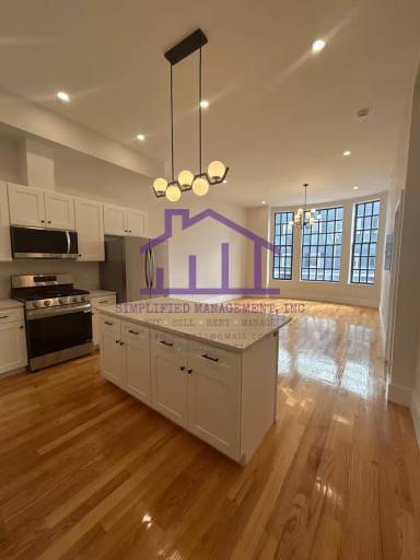 Main picture of 309 Central St