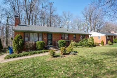 Main picture of 5649 Ravenel Ln