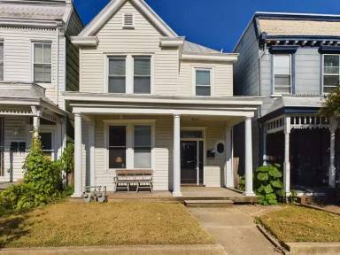 Main picture of 2408 W Main St