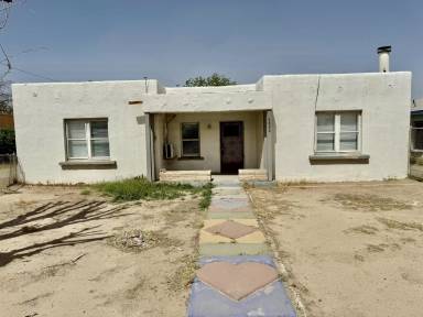 Main picture of 7245 Dale Rd