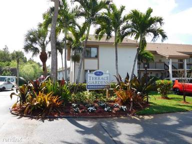 Main picture of 806 NW Fork Rd