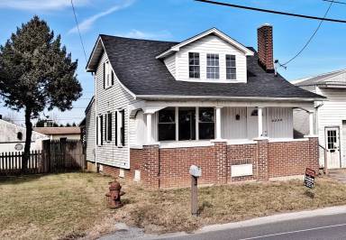 Main picture of 5726 Hanover Rd