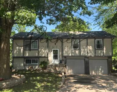Main picture of 328 SE Jackson Ct