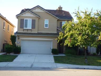 Main picture of 3868 Lake Circle Dr