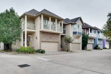 Main picture of 3414 Garden Crest Ln