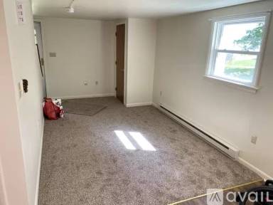 Main picture of 681 Water St