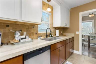 Main picture of 1143 N 24th St