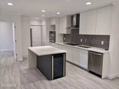 Main picture of 10147 W Atlantic Blvd