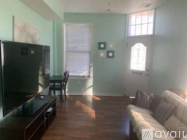 Main picture of 3608 Taylor St