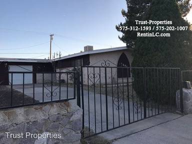 Main picture of 1601 Stull Dr