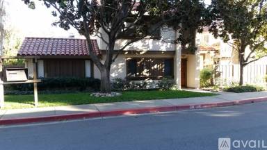Main picture of 295 Pimlico Dr