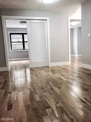 Main picture of 886 2nd Ave