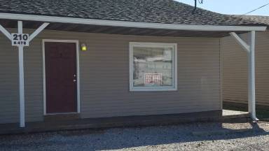 Main picture of 210 N 4th St