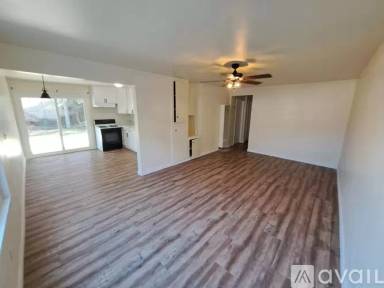 Main picture of 1340 W 85th St