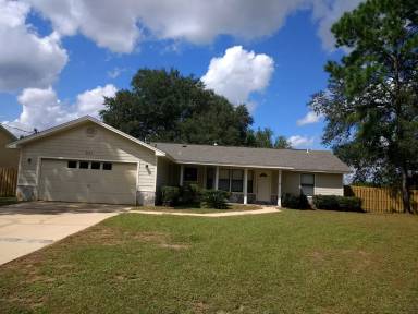 Main picture of 801 Cloverview Dr