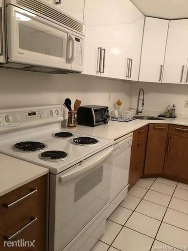 Main picture of 210 Sea View Dr