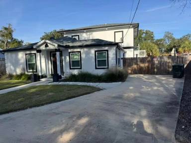 Main picture of 8 Sullivan Rd