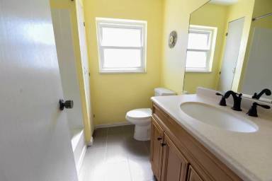 Main picture of Bowling Condominium