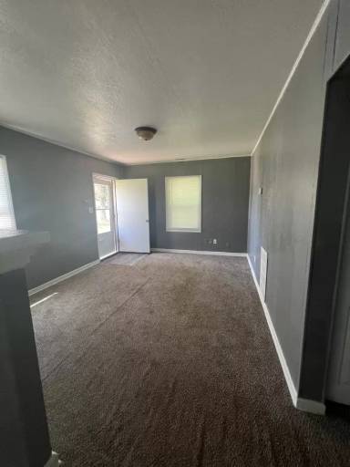 Main picture of 948 N Glendale St