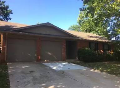 Main picture of 609 Hawthorne Pl