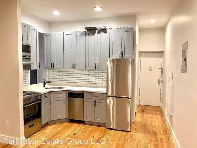 Main picture of 316 57th St