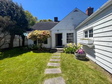 Main picture of 918 F St