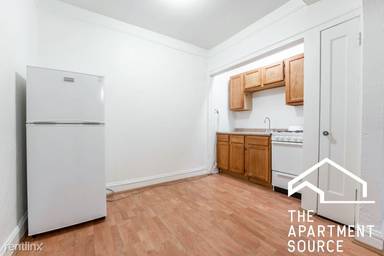 Main picture of 5528 S Hyde Park Blvd
