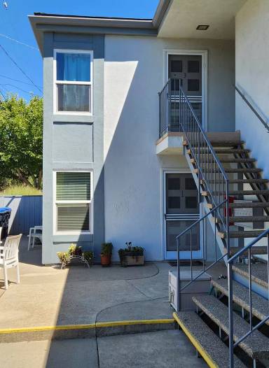 Main picture of 310 5th St