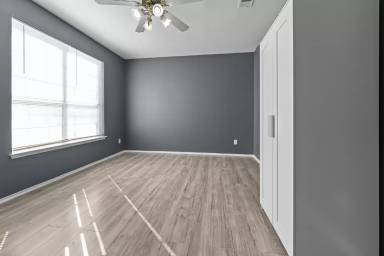 Main picture of 1125 Urban Dr