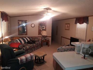 Main picture of 810 North Blvd