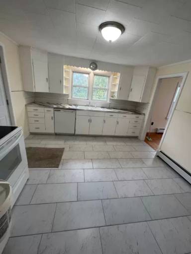 Main picture of 751 Stillwater Ave