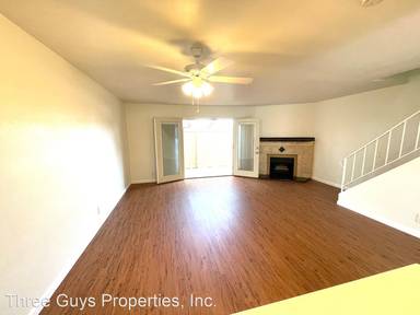 Main picture of 4624 W Point Loma Blvd