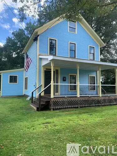 Main picture of 33 Avenue A