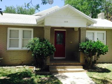 Main picture of 405 Grace Ln