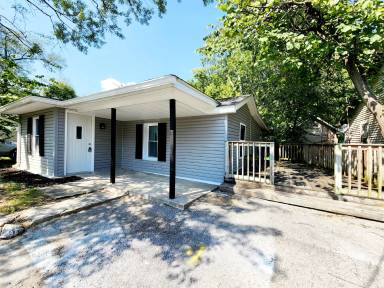 Main picture of 213 Starlight Dr