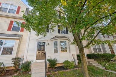 Main picture of 176 Langdon Farm Cir