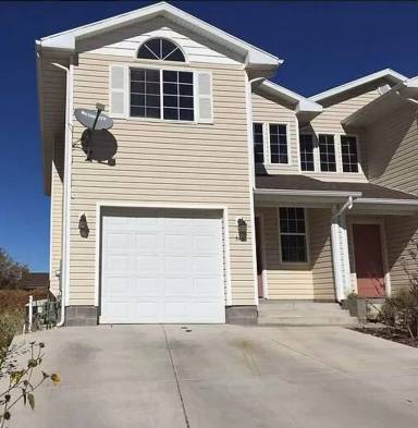 Main picture of 525 E 2015 N