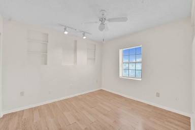 Main picture of 1313 Seaview