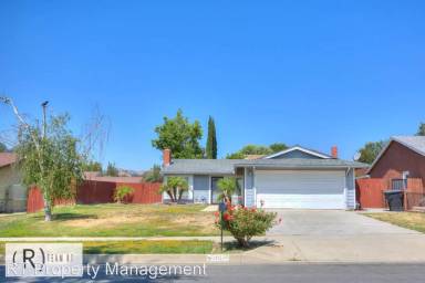 Main picture of 15772 Aqueduct Ln
