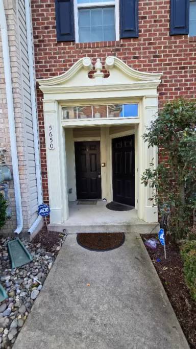 Main picture of 5650 Virginia Ln