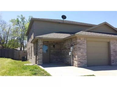 Main picture of 905 Parkplace Rdg