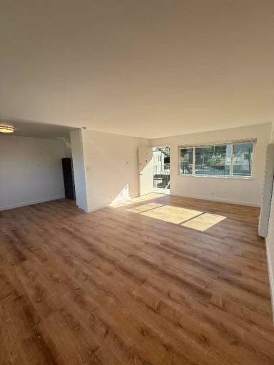 Main picture of 1205 Geraldine Way