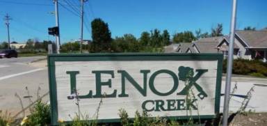 Main picture of 15103 Lenox Dr
